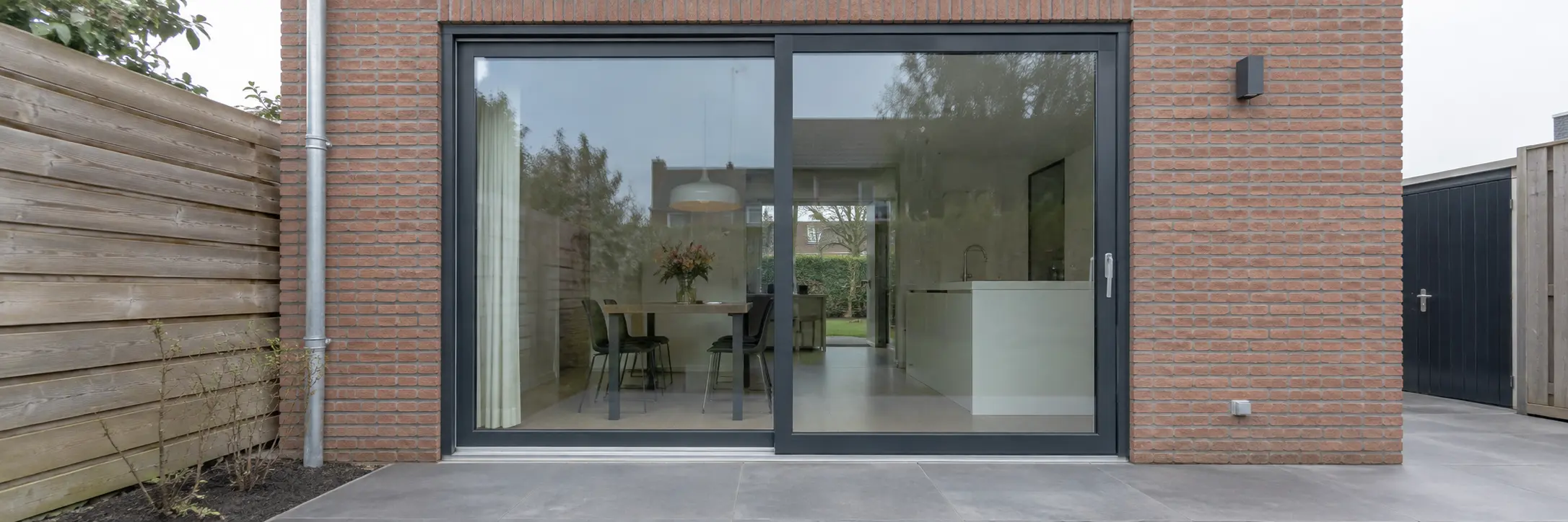 Schuifpui bij een Nederlandse woning